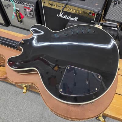 Gibson BB King Lucille 2001 with case - Ebony image 18