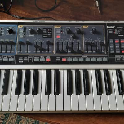 Roland SH-01 GAIA 37-Key Digital Synthesizer image 9