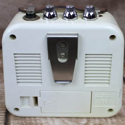 Danelectro Honeytone Mini Amp - Daddy-O Yellow - 1990's image 3