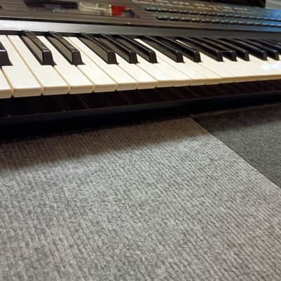 🎹 Yamaha DX7s | Ryuichi Sakamoto Patches & Factory Patches / Blue LED Display / Battery Holder / Serviced with Soft Case image 7