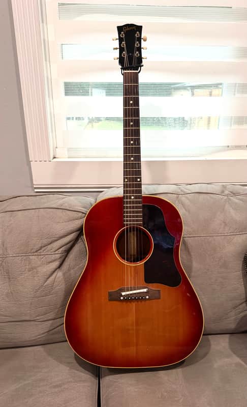 Gibson J-45
