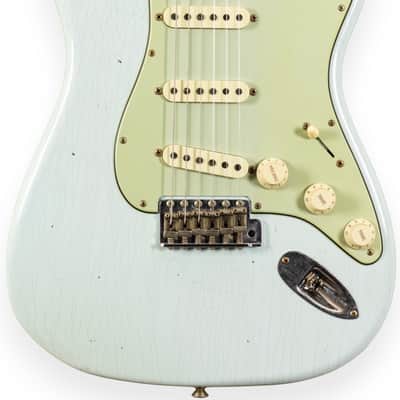 Fender Custom Shop 1959 Stratocaster Journeyman Relic Super Faded Aged Sonic Blue image 2
