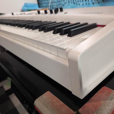 Studiologic Numa Stage - 88-Key Graded Weighted Hammer-Action Digital Piano with Synth Models - White image 11