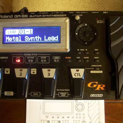 Roland GR-33 Guitar Synthesizer with Original Power Adapter & Owner's Manual image 3