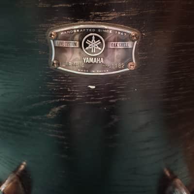 Yamaha Live Custom Oak Shell 15"(Depth)x16"(Diameter ) Floor Tom image 2