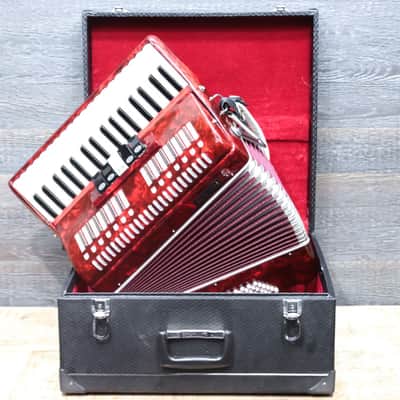 Milan Accordion 72-Bass 34-Key 5-Treble Switch Red Piano Accordion w/Case image 7