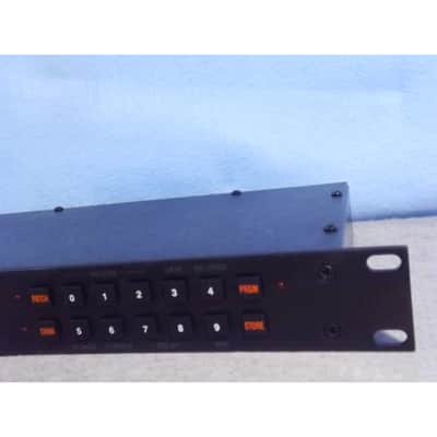 Alesis Midiverb II 16-Bit Digital Effects image 5