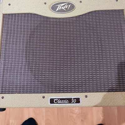 Peavey Classic 30 II 2-Channel 30-Watt 1x12" Guitar Combo 2015 - 2020 - Tweed image 2