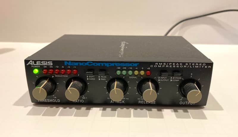 ギター Alesis NanoCompressor Alesis NanoCompressor | Reverb