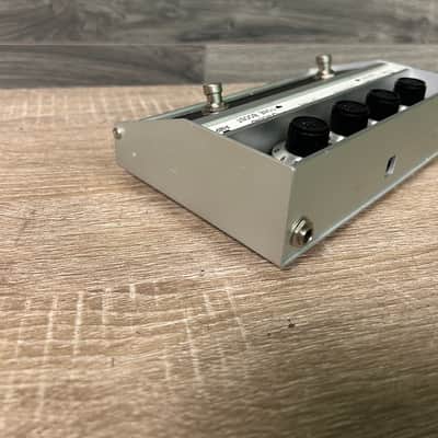 Fender Blender Fuzz Pedal with Top Boost #2608 image 8