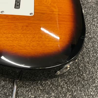 Ibanez GRG140 2014 - Sunburst image 9