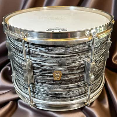 Ludwig No. 996-1 Club Date Outfit 8x12" / 14x14" / 14x20" Drum Set with Keystone Badges 1964 - 1968 - Oyster Black Pearl image 4