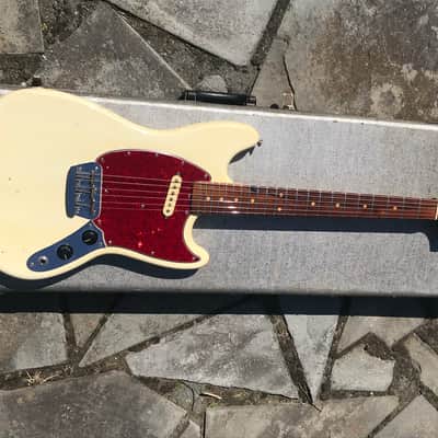 1964 Fender Musicmaster Olympic White OHSC 24"scale image 24