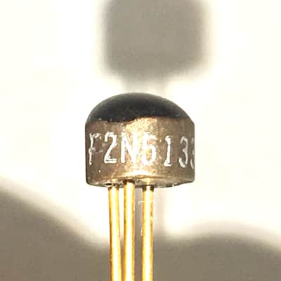 Fairchild 2N5133 1970 big muff transistor NOS vintage image 2