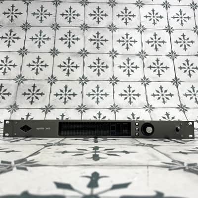 Universal Audio Apollo x16 Thunderbolt 3 Audio Interface image 3
