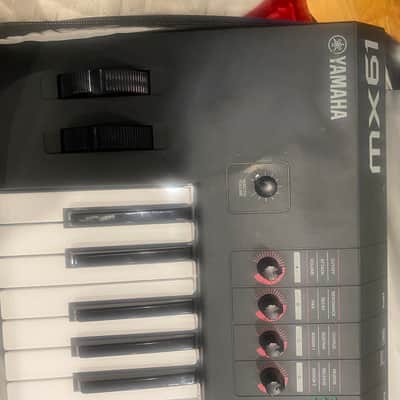 Yamaha MX61 61-Key Digital Synthesizer 2010s - Black image 4