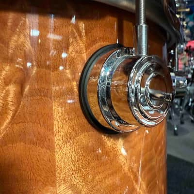 ~WOW!~ Early DW Collector's Standard Maple 4-Piece 10/12/14/20 Drum Kit Set in Natural Gloss Lacquer over Exotic Okuome Feather with Chrome Hardware image 8
