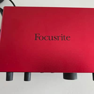 Focusrite Scarlett 4i4 4th Gen USB Audio Interface 2023 - Present - Red image 6