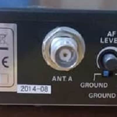 Audio-Technica ATW-3100b Receiver - 482 - 507MHz - Unit Only image 3