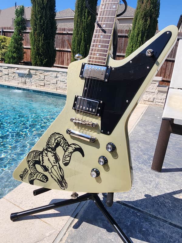 Epiphone Explorer Pro | Reverb