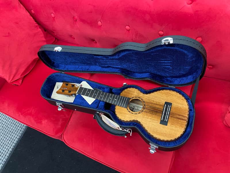 Kamaka HF-2D Deluxe Koa Concert Ukulele with Case image 1