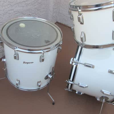 Rogers Vintage Londoner Drum Set Fullerton  White Swivomatic Script 22,12,13,16 READ image 9