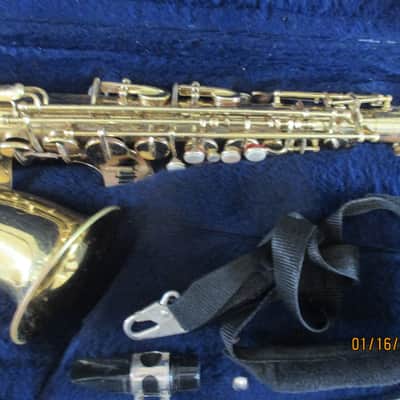 Conn-Star Alto saxophone with case and mouthpiece. Made in USA image 3