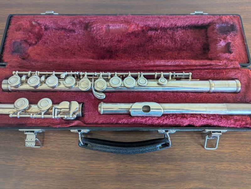 Flute - Yamaha YFL225S with case image 1