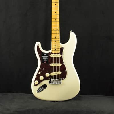 Fender American Professional II Stratocaster Left-Hand MN Olympic White image 2