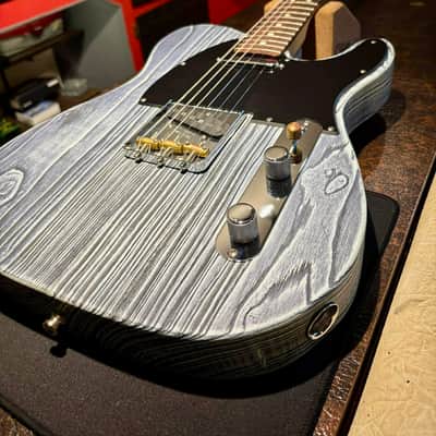 Fender American Performer Sandblasted Telecaster 2019 - 2021 - Daphne Blue