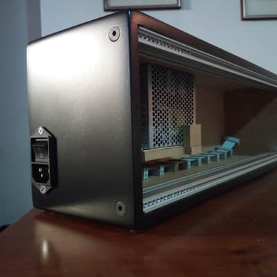 eurorack case 3 u  powered image 1