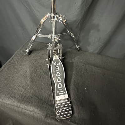 DW 3000 Series Hi Hat with 2 Swivel base legs / Gibraltar Clutch image 2