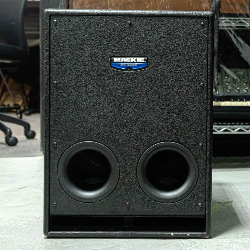 Mackie SRS1500 Active Subwoofer 600 Watts RMS with Padded Cover image 1