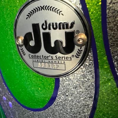 Rikki Rockett's Poison 2022 Stadium Tour DW 6-Piece Drum Set, Green/Silver Sparkle Flame. SIGNED! image 13