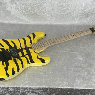 2026 LTD GEORGE LYNCH GL-200MT Yellow w/ Tiger Graphic (B- stock) image 2