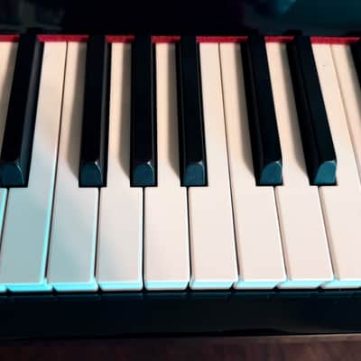 Pearl River UP115M5 Upright Piano 2014 - Ebony image 18