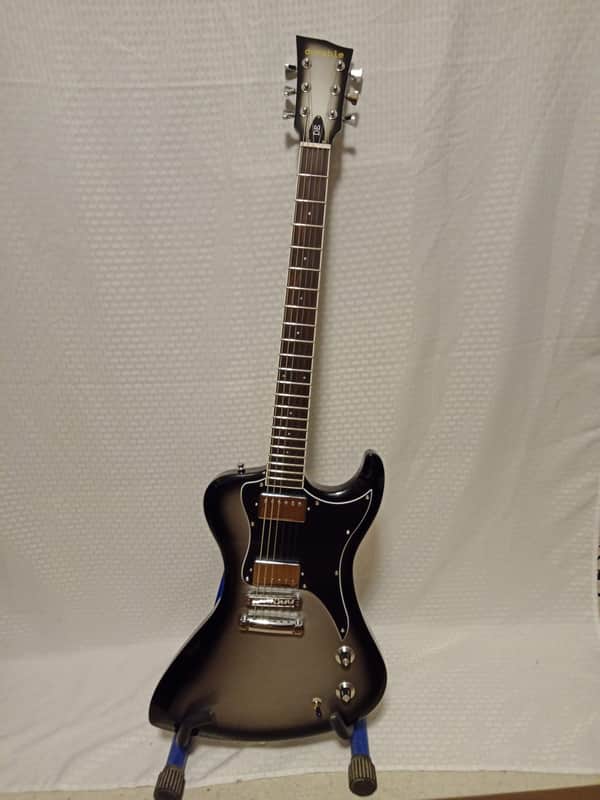 Dunable R2 DE 2022 - Silverburst w/ Upgraded Tuners & Straplocks image 1