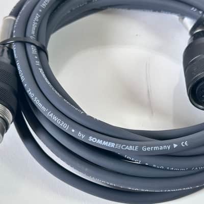 AKG C12 VR Reference Multi-Pattern Tube Condenser Microphone Mic image 3