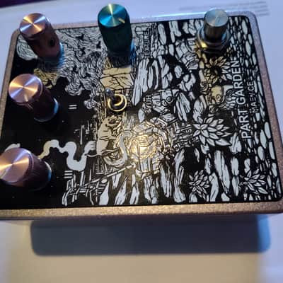 Mask Audio Electronics Part Garden 2020s - Rose Gold image 1