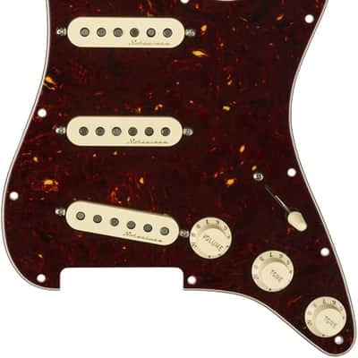 Genuine FENDER Pre-Wired VINTAGE NOISELESS Loaded Strat 11-Hole Shell Pickguard image 12