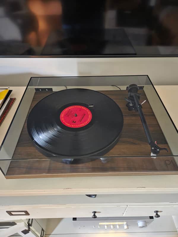 Rega Planar 1 Belt Drive Turntable
