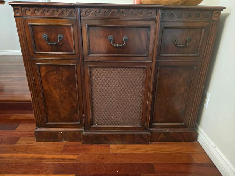 Vintage 1947 Magnavox Windsor Flagship Tube Radio / Phonograph Console - Drexel Cabinet (Project)