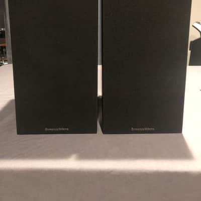Bowers & Wilkins 686 S2 Black Ash image 1