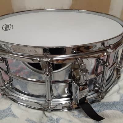 Pearl Pearl Custom Alloy Sensitone 10 Lug chrome steel snare image 2
