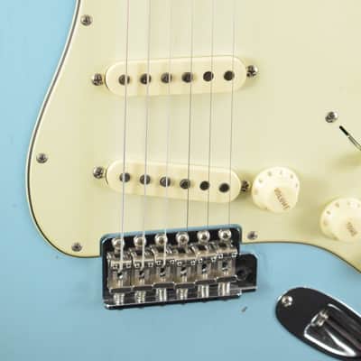 Mint Fender Custom Shop '62 Strat Relic with Closet Classic Hardware - Faded Aged Daphne Blue image 3