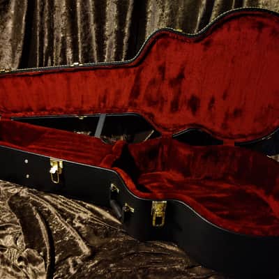 Guild Deluxe Hardshell Case for Acoustic Bass Guild B30 B50 in Like New Condition image 5