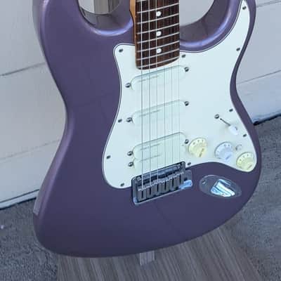 FENDER JEFF BECK SIGNATURE STRATOCASTER ELECTRIC GUITAR W/CASE Bild 2