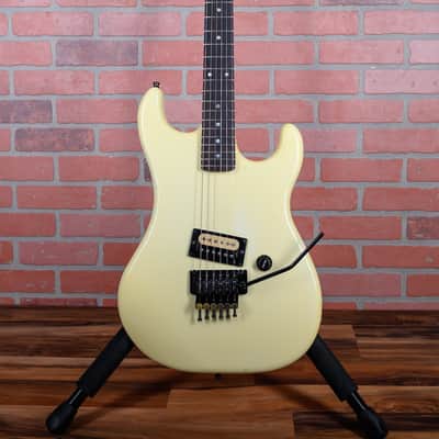 Kramer American Series Barretta Standard White 1986 w/OHSC image 4
