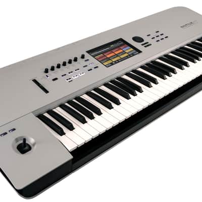 Korg NAUTILUS AT Music Workstation - 61-Key (B-Stock)