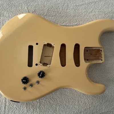 Kramer Baretta Body Modified 1985 - Cream image 1
